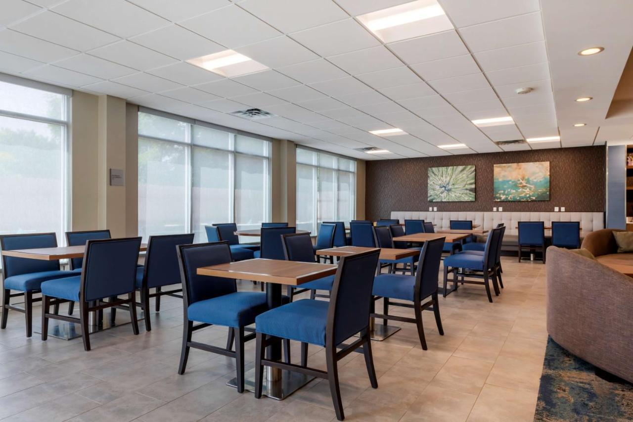 Best Western Plus Isanti Exterior foto