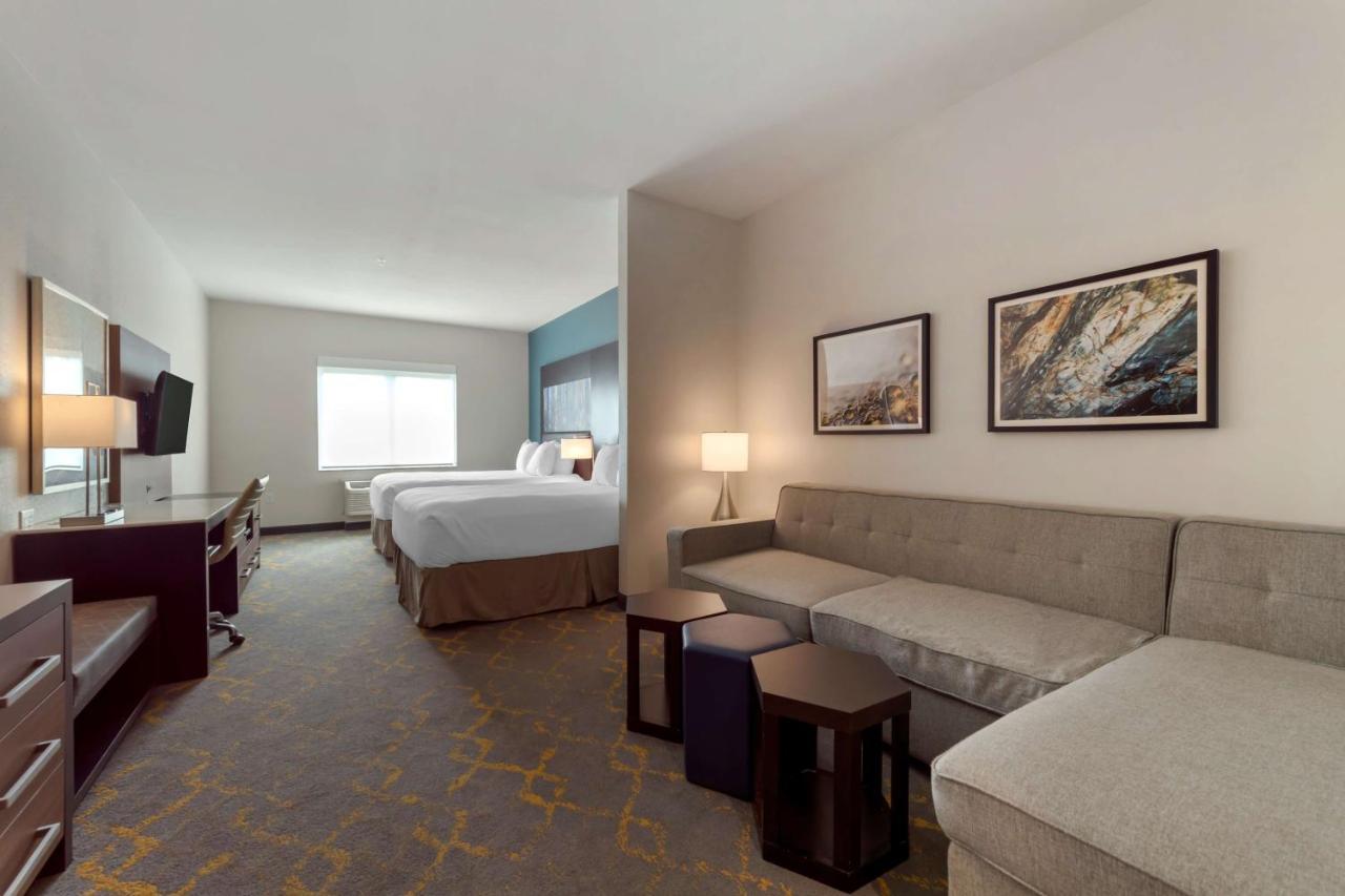 Best Western Plus Isanti Exterior foto