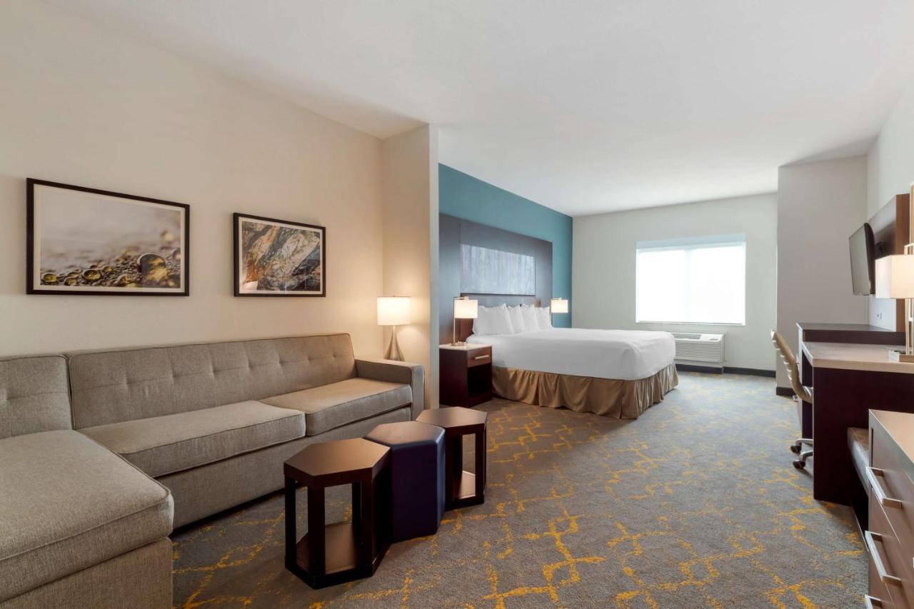 Best Western Plus Isanti Exterior foto