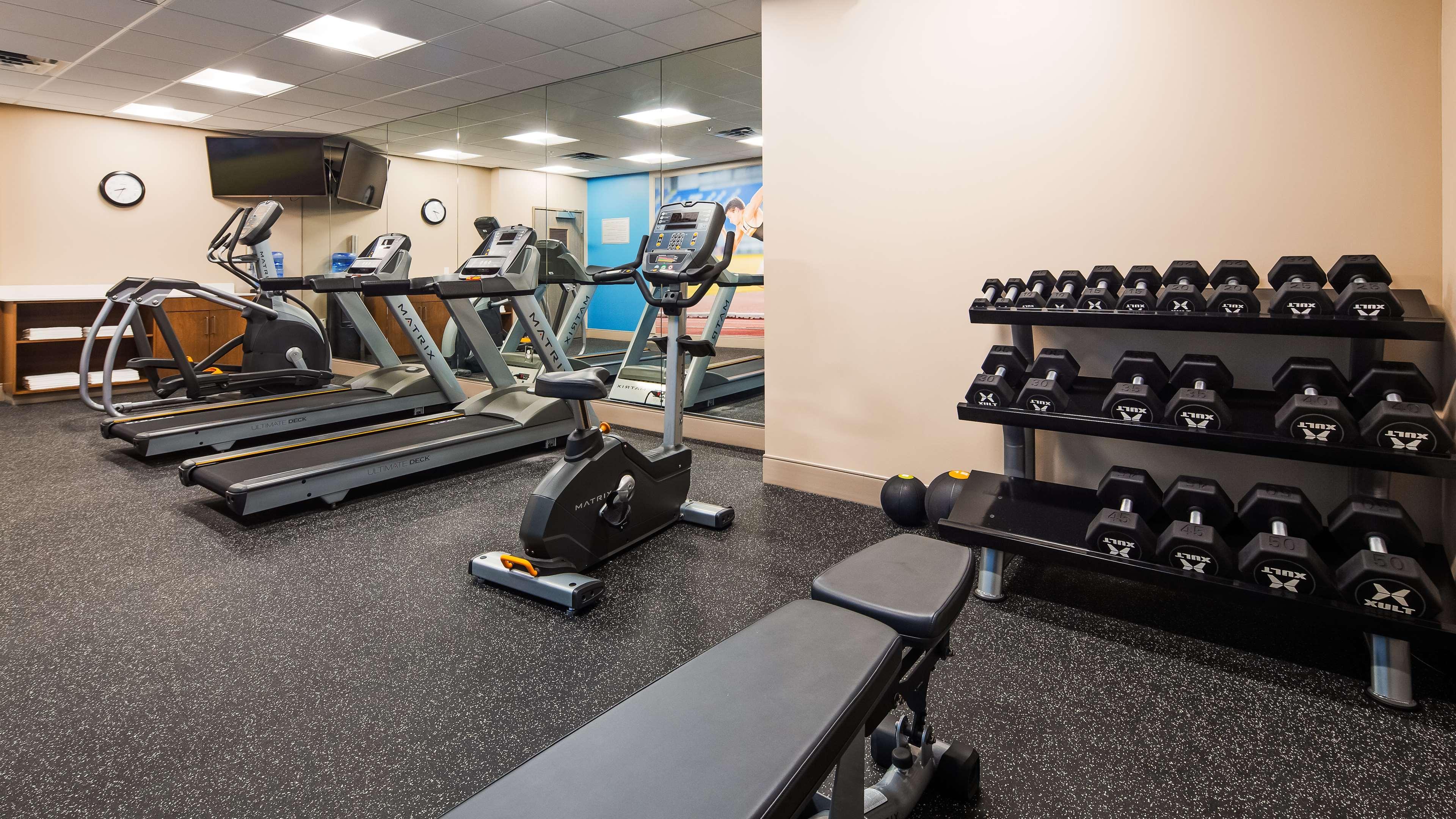 Best Western Plus Isanti Exterior foto